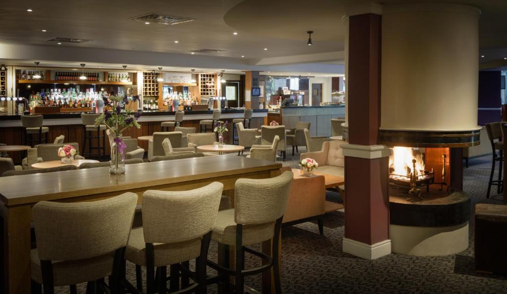 Delta Hotels By Marriott Warwick Γουόργικ Εξωτερικό φωτογραφία