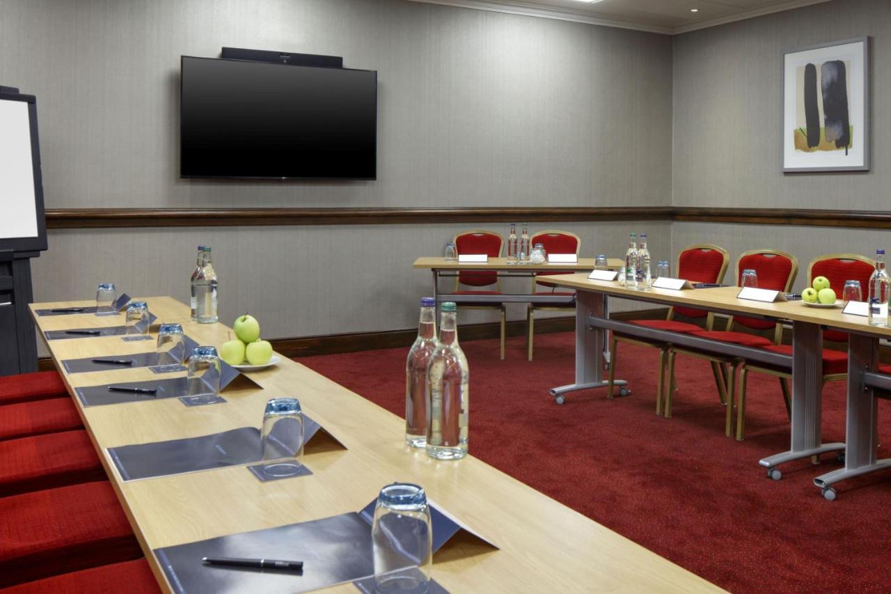 Delta Hotels By Marriott Warwick Γουόργικ Εξωτερικό φωτογραφία