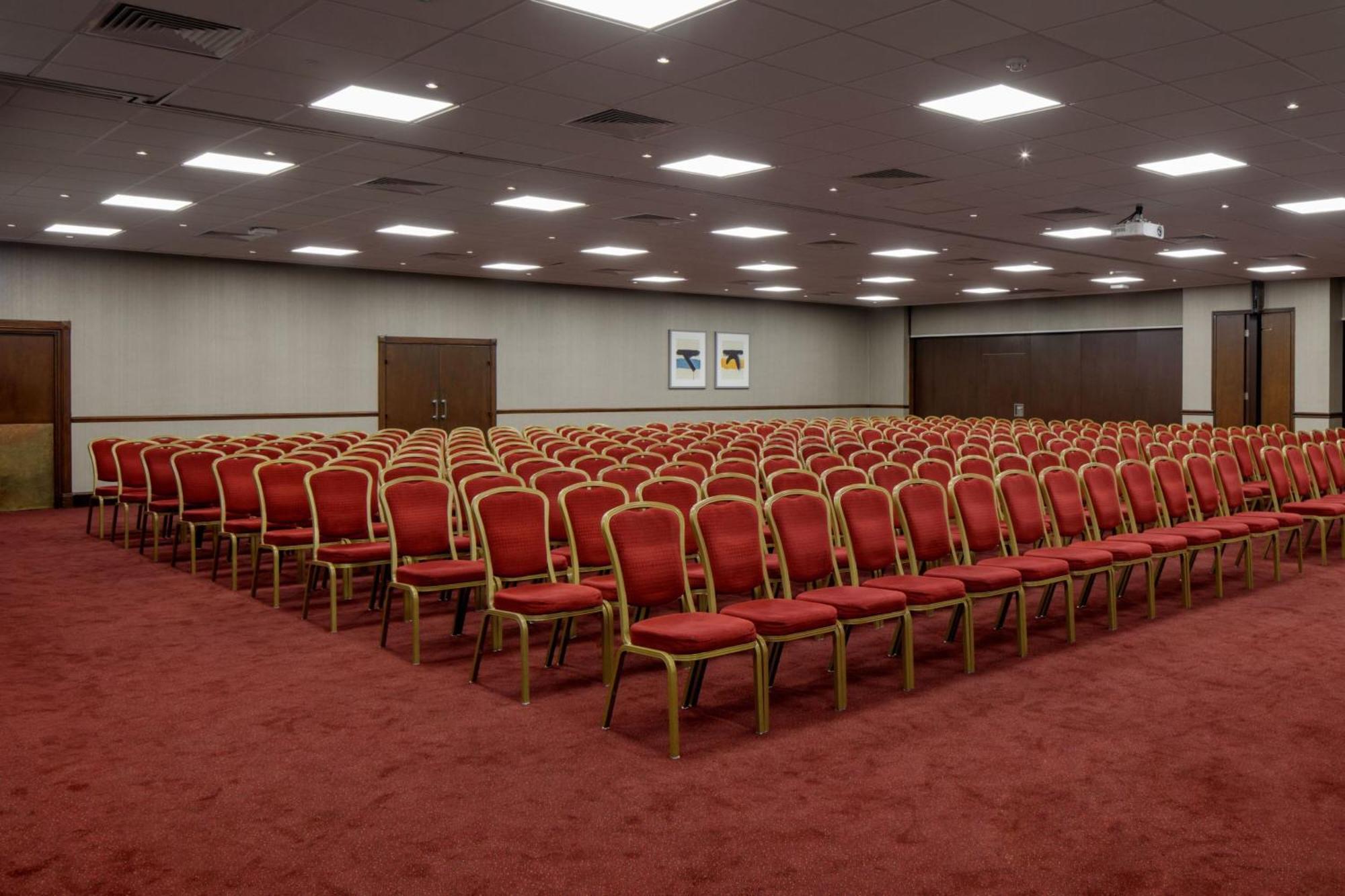 Delta Hotels By Marriott Warwick Γουόργικ Εξωτερικό φωτογραφία